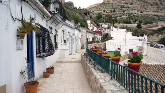 barrio-Santa-Cruz2